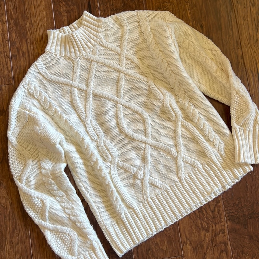 GAP Mock-Neck Sweater